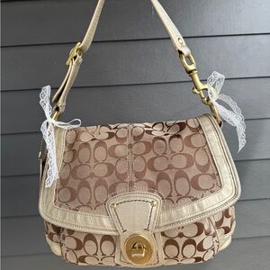 Vintage Coach Ali Legacy Shoulder bag